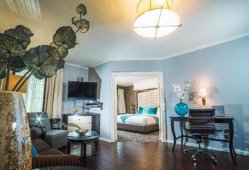 Отель The Inn at Fox Hollow