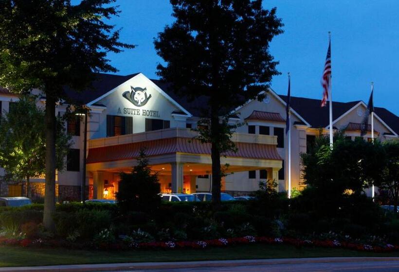 Отель The Inn at Fox Hollow