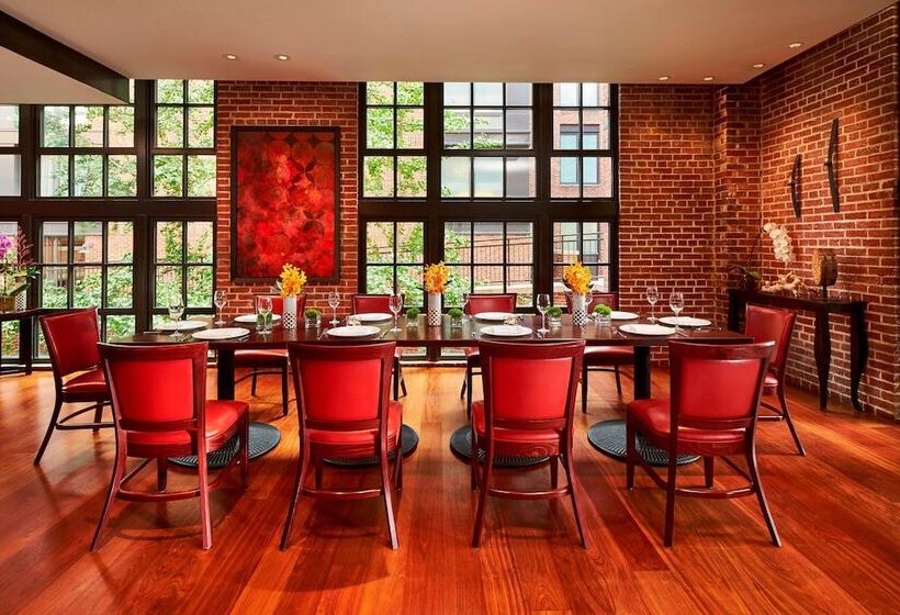 Отель The Ritzcarlton Georgetown, Washington, D.c