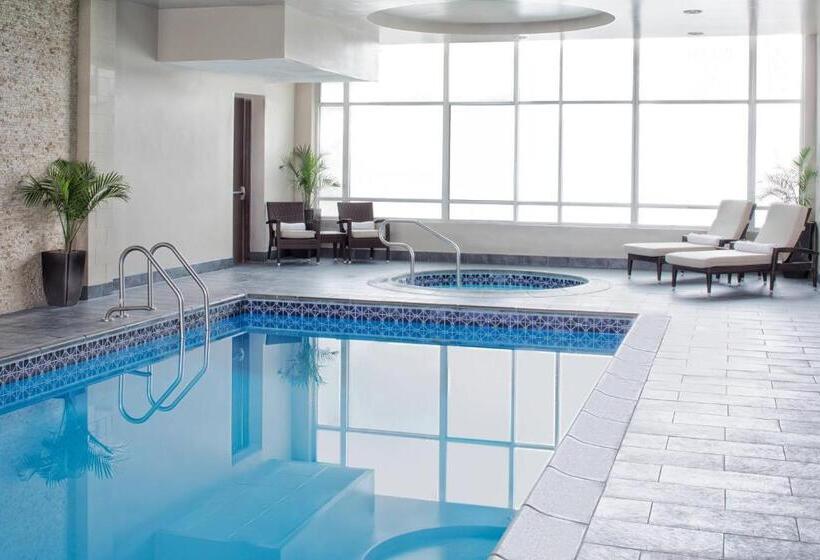 هتل The Westin Mount Laurel