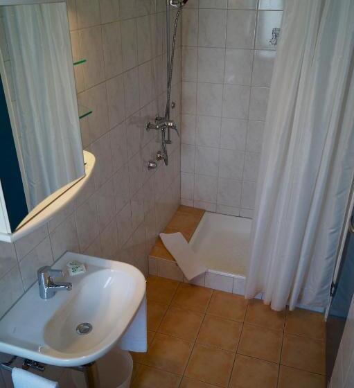 בית מלון כפרי Victoria