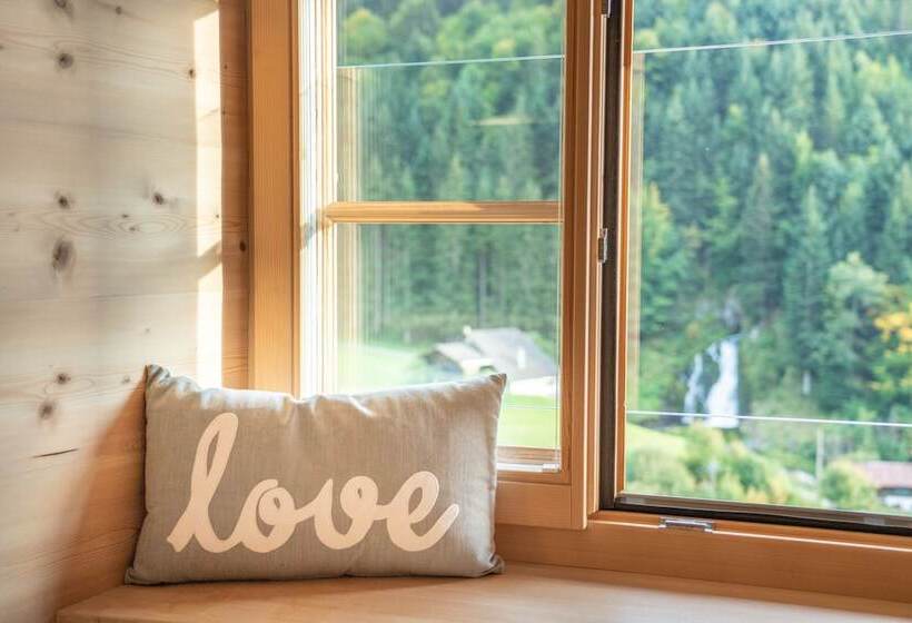 בית מלון כפרי Wasserfall