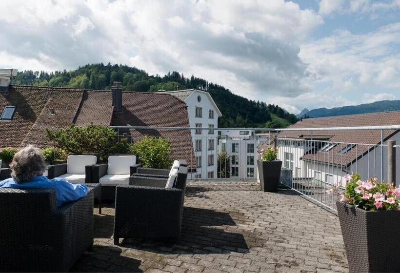 Kunsthotel Linde Garni