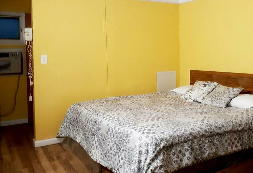 בית מלון כפרי Budget Inn