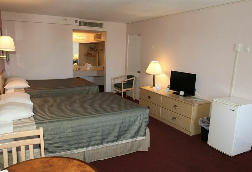 Magnuson Hotel Clearwater Beach