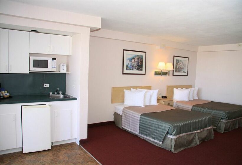 Magnuson Hotel Clearwater Beach