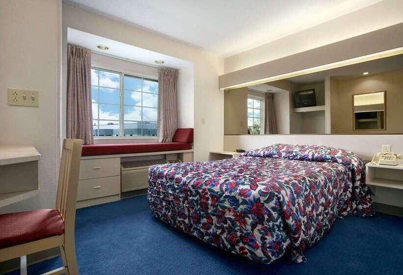 Microtel Inn By Wyndham Champaign