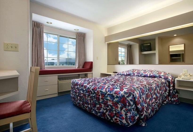 Microtel Inn By Wyndham Champaign