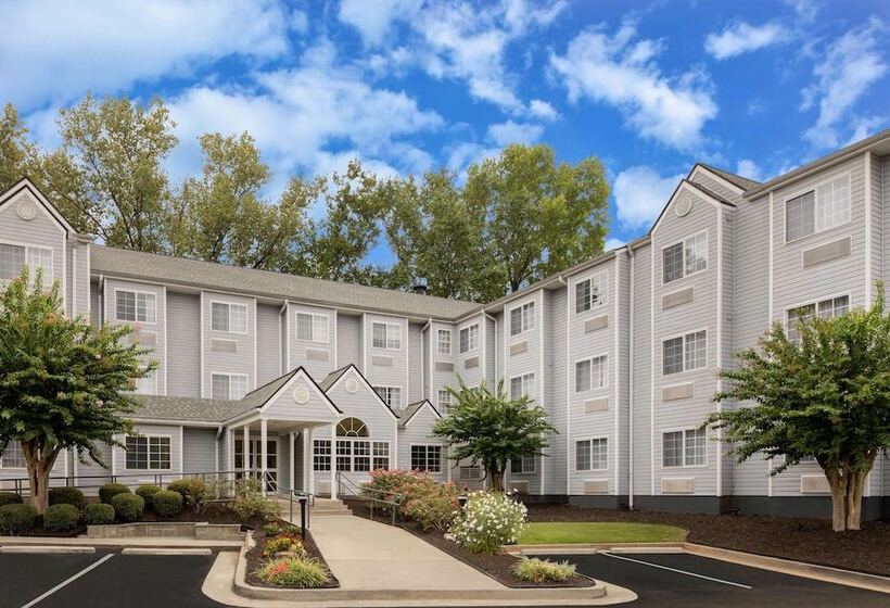 Microtel Inn & Suites By Wyndham Atlanta Buckhead Area