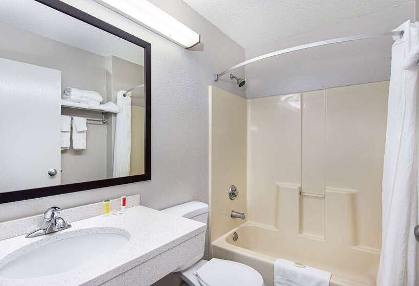 Microtel Inn And Suites By Wyndham   Cordova