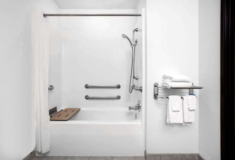 Microtel Inn & Suites By Wyndham Mankato