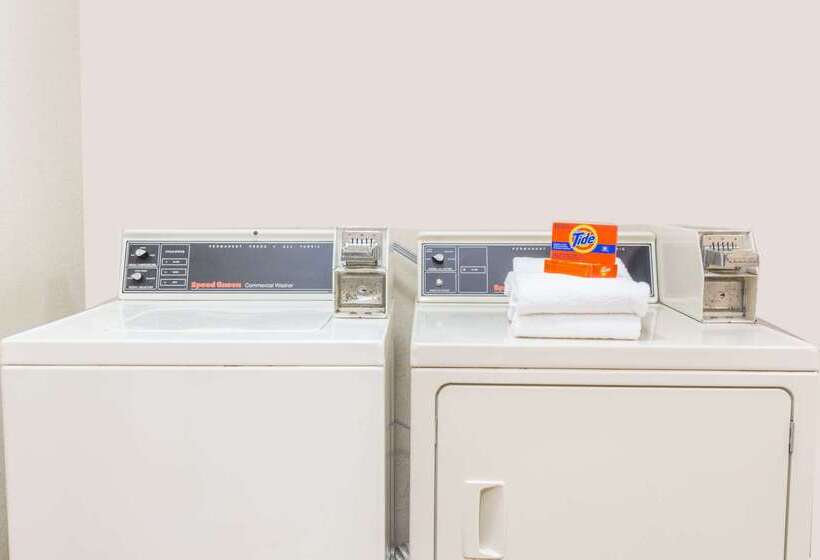 Microtel Inn & Suites Marianna