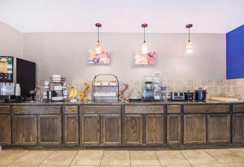 Microtel Inn And Suites By Wyndham Miami Ok