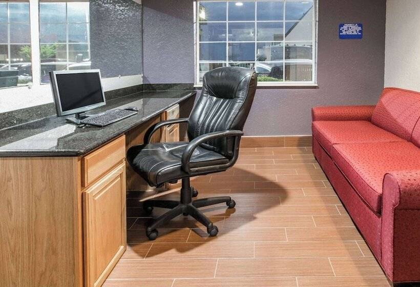 Microtel Inn & Suites By Wyndham Oklahoma City Airport