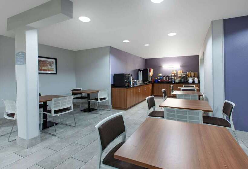 Microtel Inn & Suites By Wyndham Pittsburgh Airport