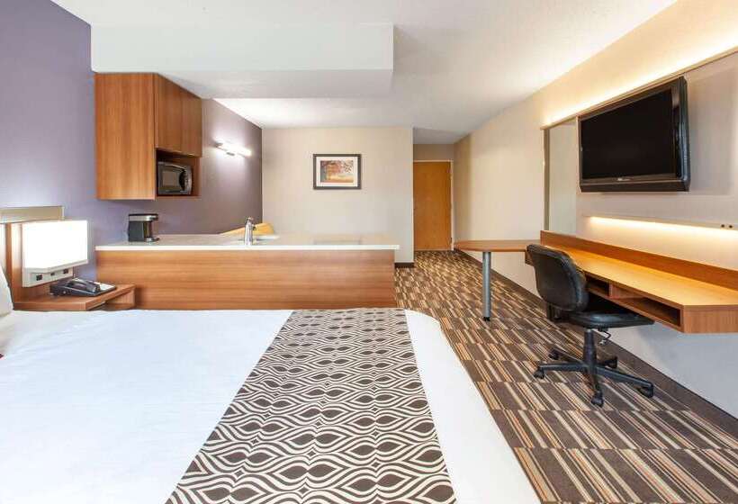 Microtel Inn & Suites By Wyndham Pittsburgh Airport