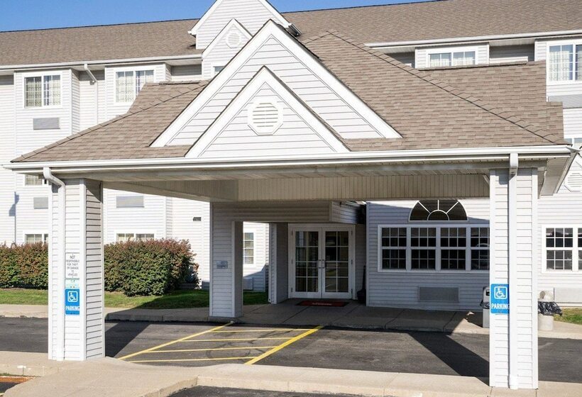Microtel Inn & Suites By Wyndham Pittsburgh Airport