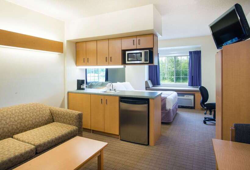 Microtel Inn & Suites By Wyndham Plattsburgh