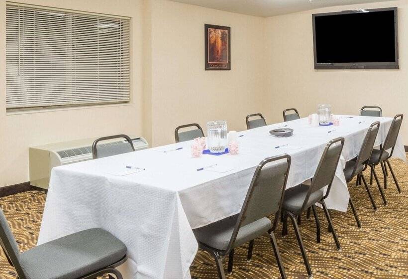 Microtel Inn & Suites By Wyndham Uncasville Casino Area