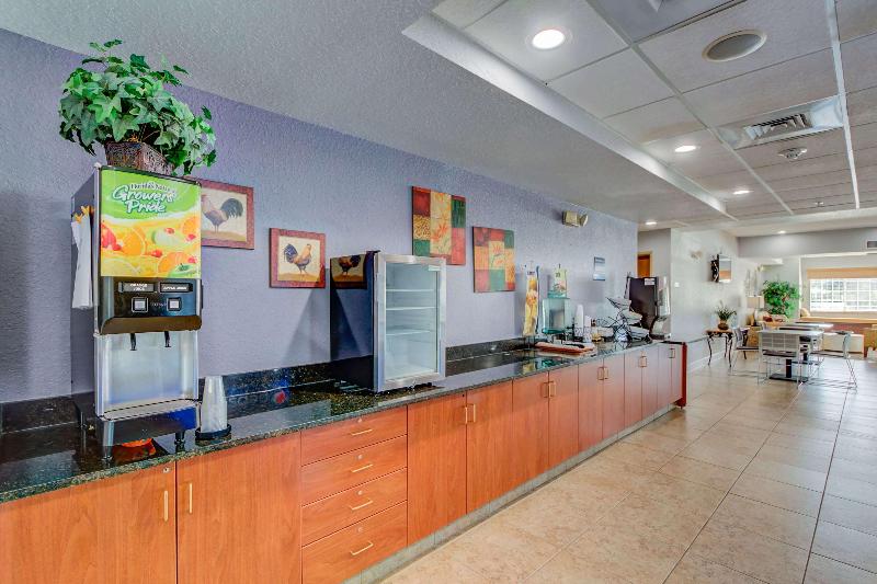 Microtel Inn And Suites   Zephyrhills