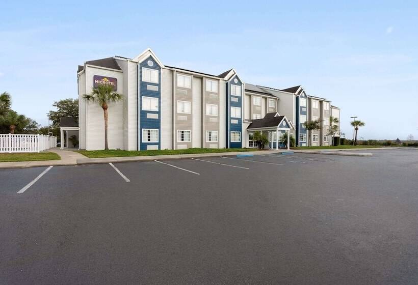 Microtel Inn And Suites   Zephyrhills