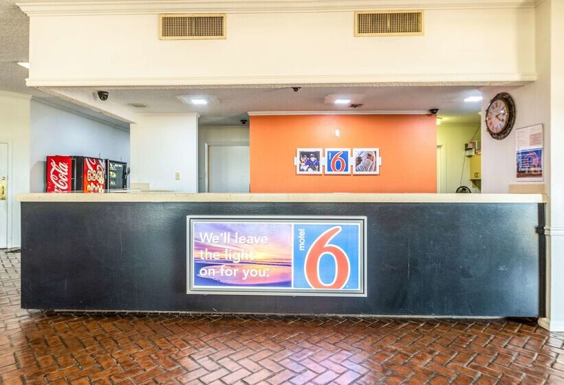 Motel 6 Natchitoches La