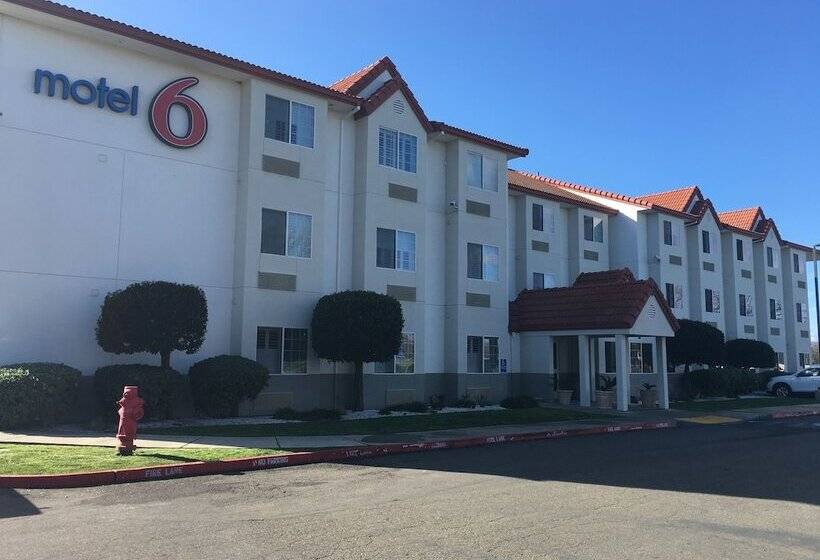 Motel 6 dixon, Ca