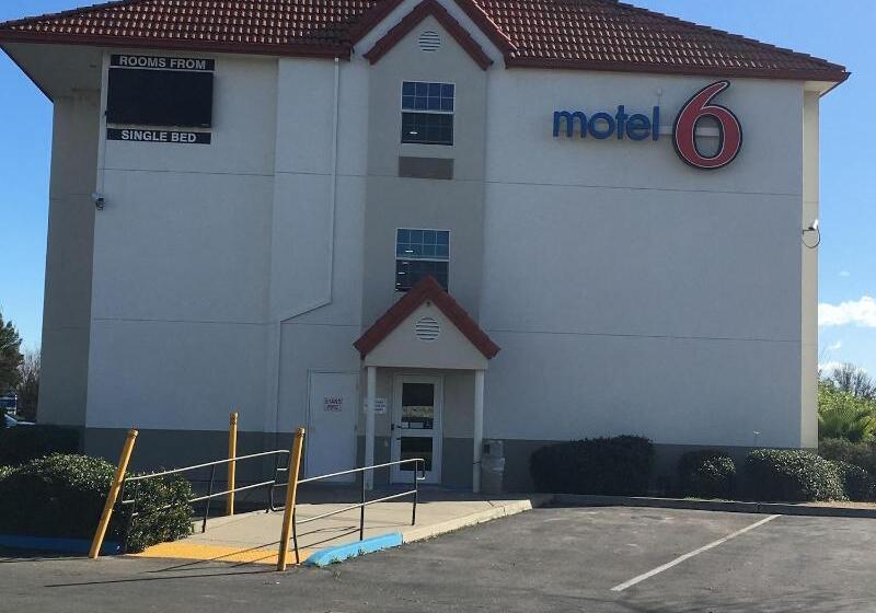 Motel 6 dixon, Ca