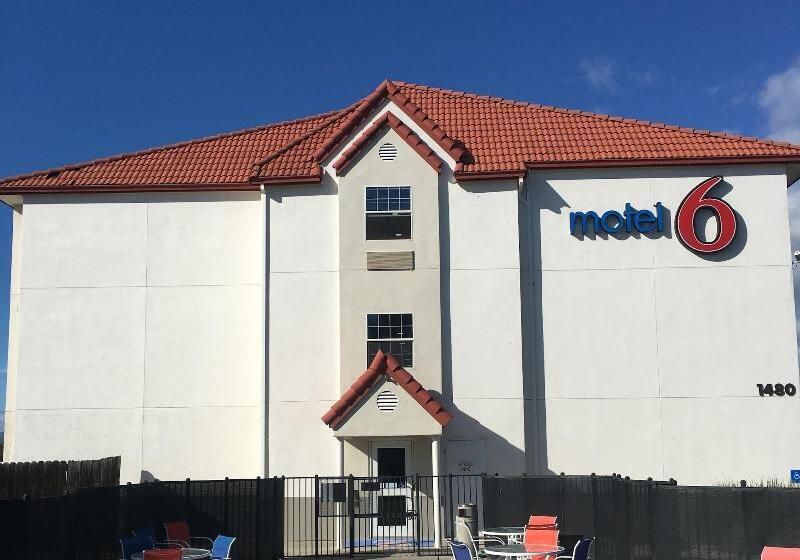 Motel 6 dixon, Ca