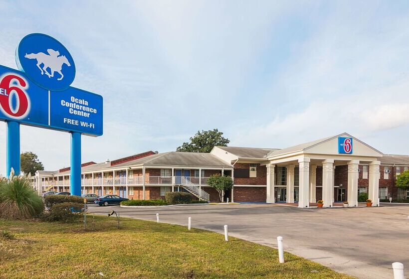 Motel 6ocala, Fl Conference Center