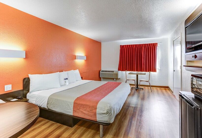 Motel 6portland, Or  Tigard West