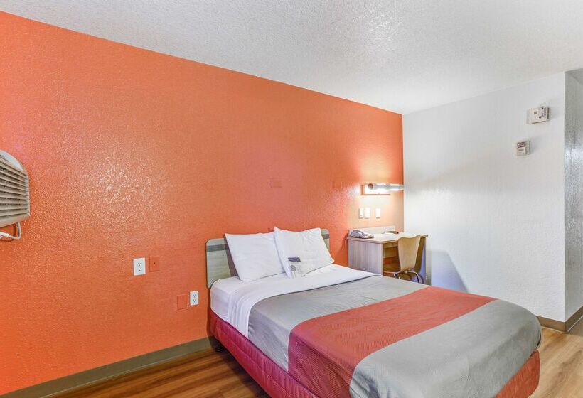 Motel 6portland, Or  Tigard West