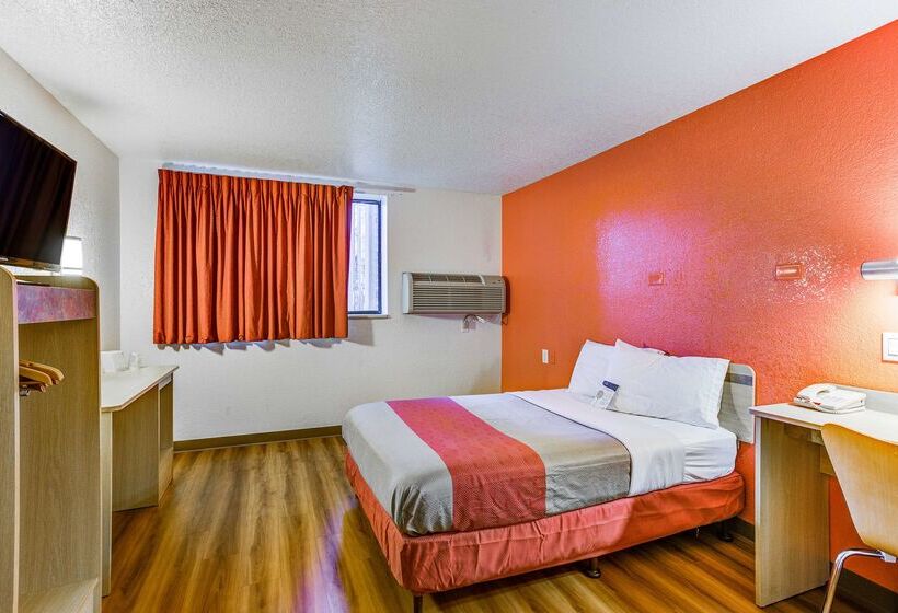 Motel 6portland, Or  Tigard West