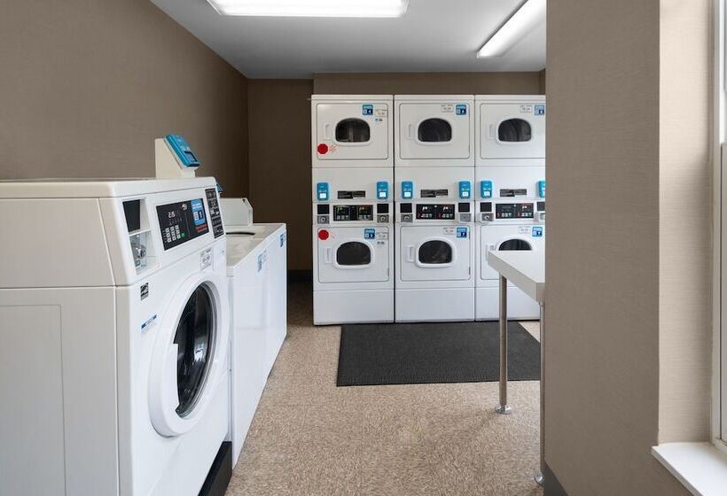 Residence Inn Long Island Holtsville