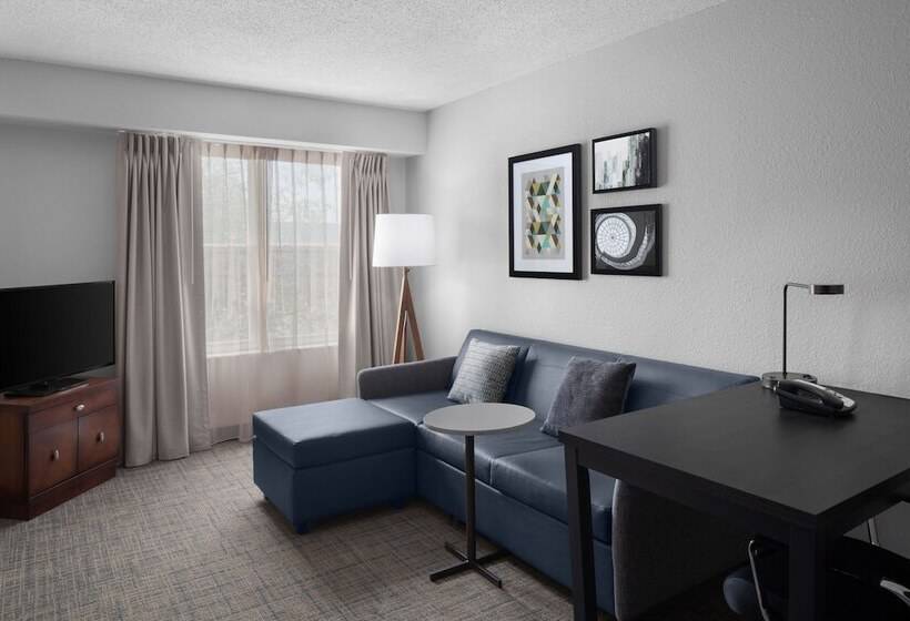 Residence Inn Long Island Holtsville