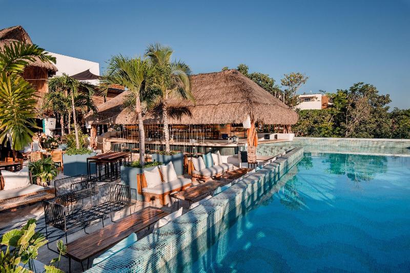 호스텔 Mayan Monkey Tulum | Social