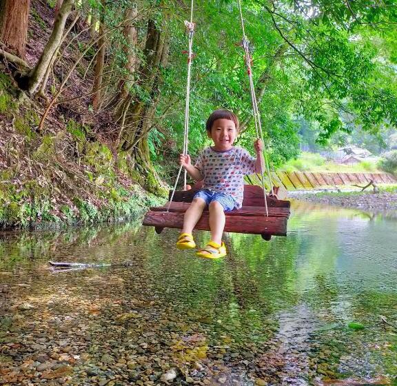 Общежитие Satoyama Guest House Couture