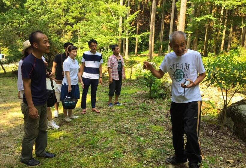 Общежитие Satoyama Guest House Couture