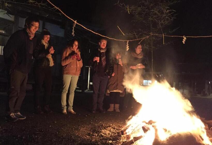 Общежитие Satoyama Guest House Couture