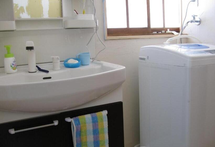 Общежитие Satoyama Guest House Couture