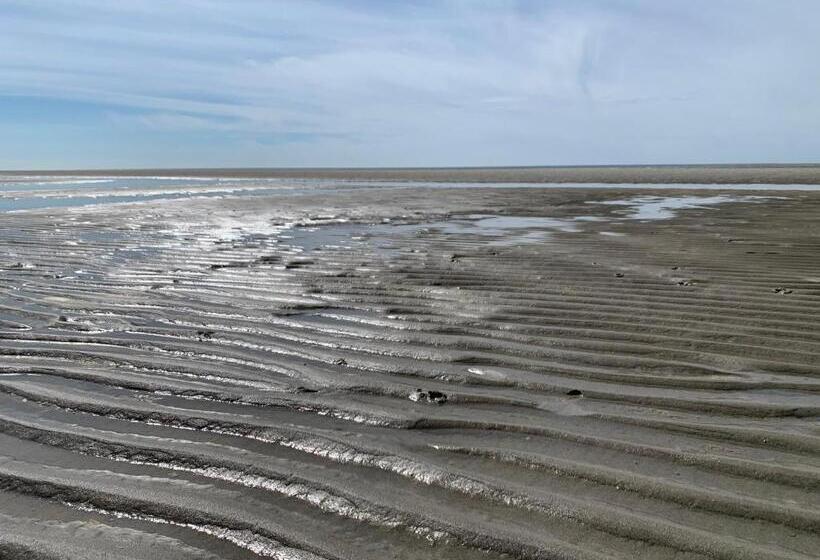 مبيت وإفطار Au Presbytère De Saigneville