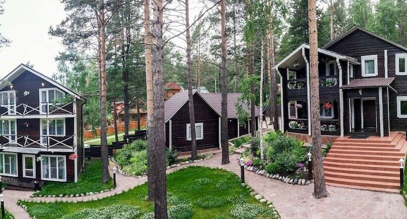 تختخواب و صبحانه Eco Hotel Edem