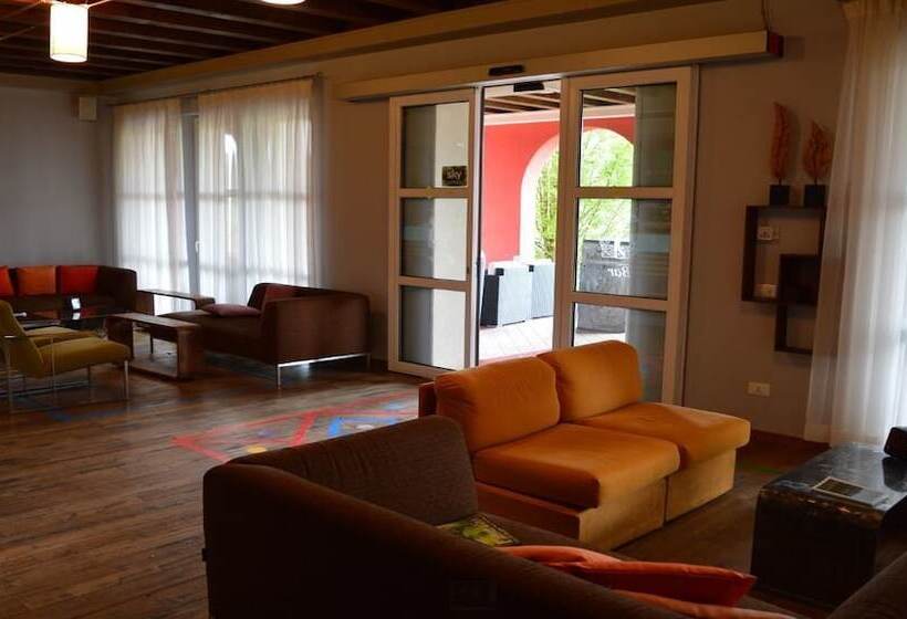 مبيت وإفطار Golf Valcurone