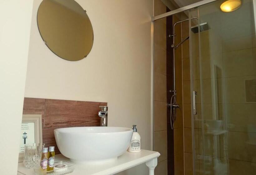 민박 La Belle Vienne