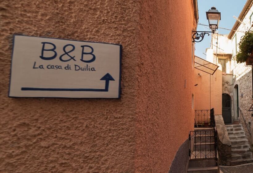 مبيت وإفطار La Casa Di Duilia