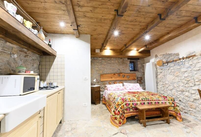 مبيت وإفطار La Casa Di Duilia