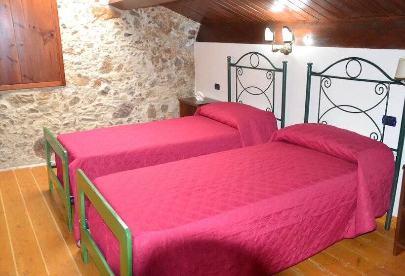 مبيت وإفطار La Roccia