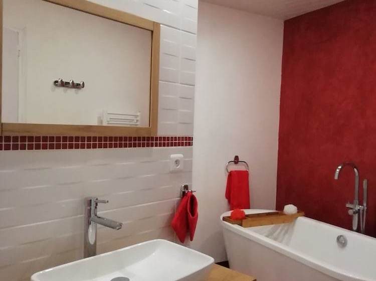 مبيت وإفطار Les Bois De Saint Auvent