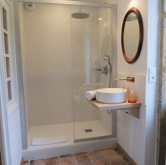 민박 Tomette Singuliere