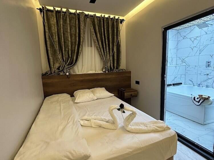 Antik Otel